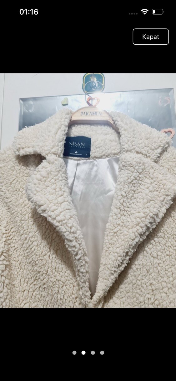 Beyaz Kısa Peluş Kadın Kaban - Görsel 2