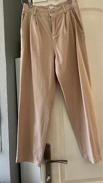 Mango yazlık krem pantolon