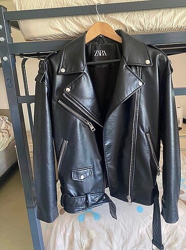 xs Beden ZARA DERİ CEKET