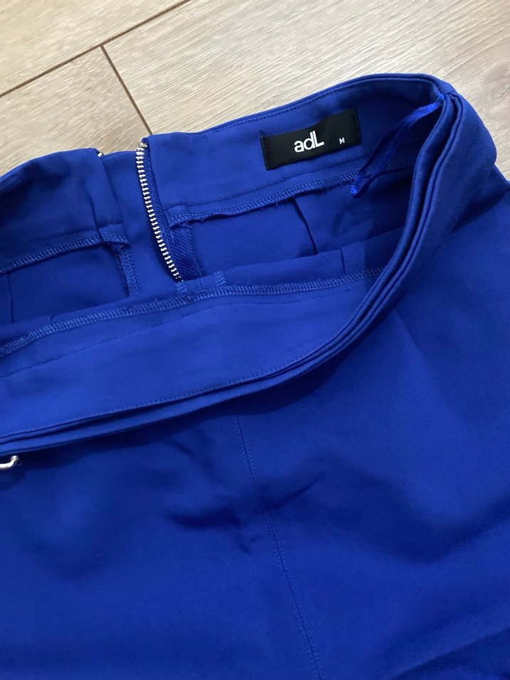 Mavi Kemerli Uzun Kalem Etek - Görsel 2