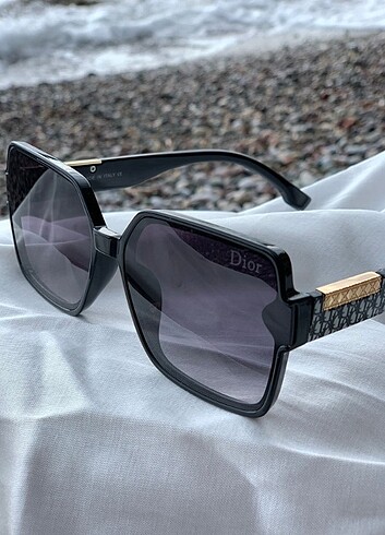 Dior Siyah Çerçeve Kadın Güneş Gözlüğü 