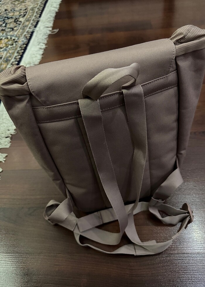 Herchel sırt çantası - Görsel 3