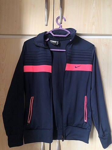 nike hırka