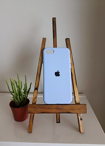 iPhone 7 - 8 - Se