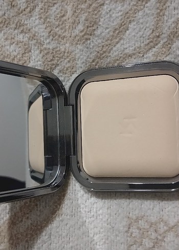 kiko radiant fusion baked powder 01 - Görsel 2
