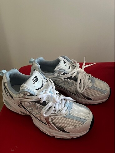 New balance 530 ingiltere asostan alındı