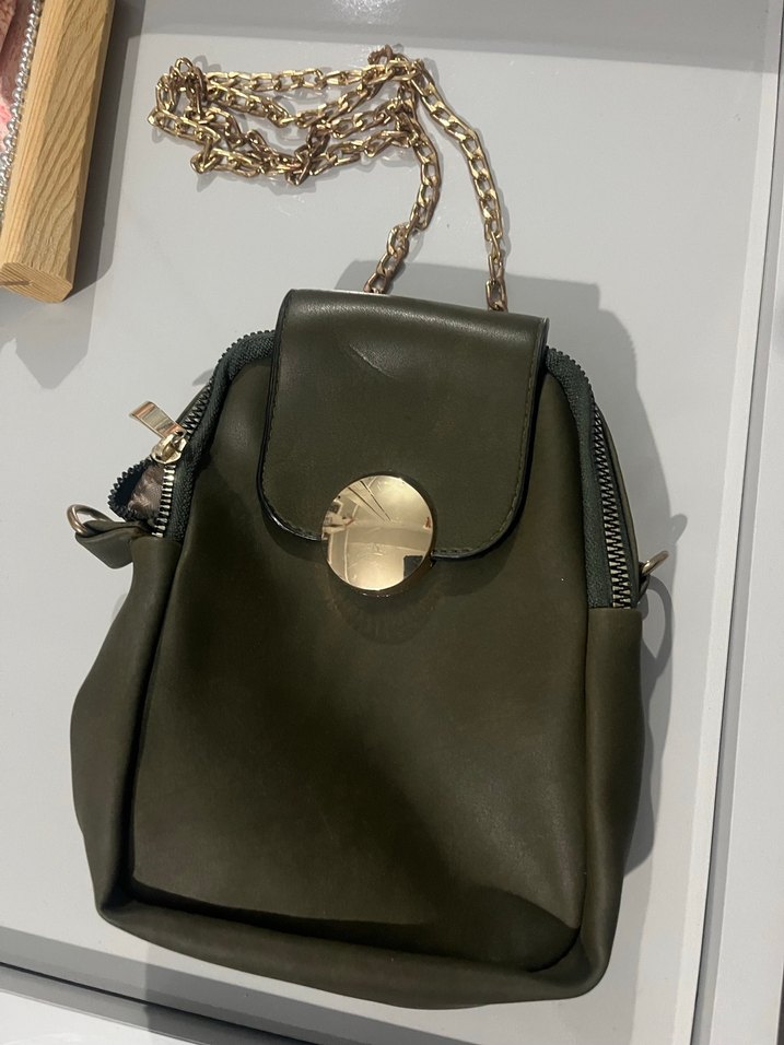 Zincir Detaylı Haki Yılan Desenli Deri Çanta - Görsel 2