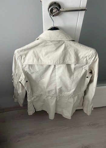 Düğmeli Beyaz Keten Kadın Ceket - Görsel 5
