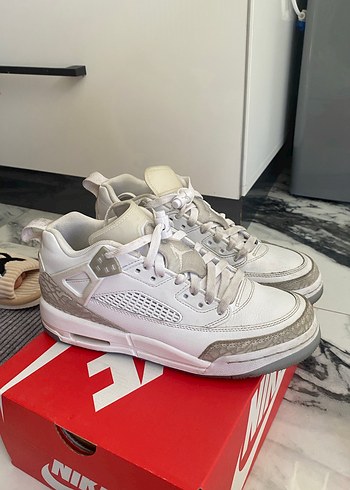 Jordan Spizike Low Basketbol Ayakkabısı