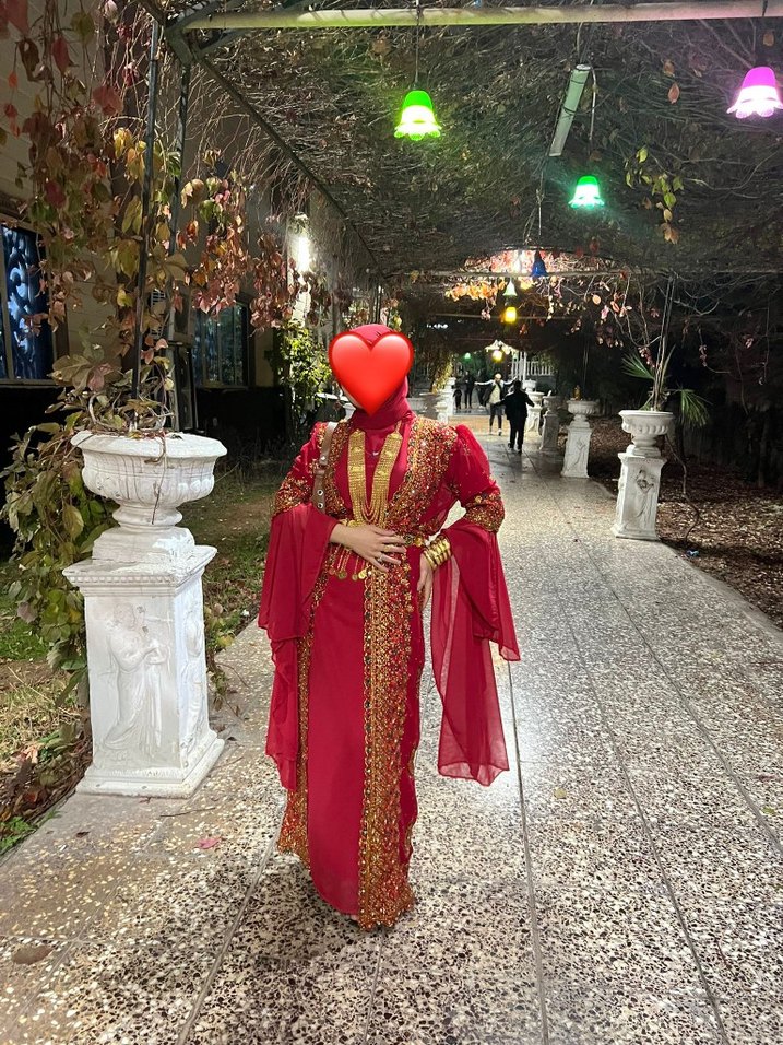 Klasik Şıklıkta Boncuk İşlemeli Kırmızı Uzun Henna Elbise - Görsel 2