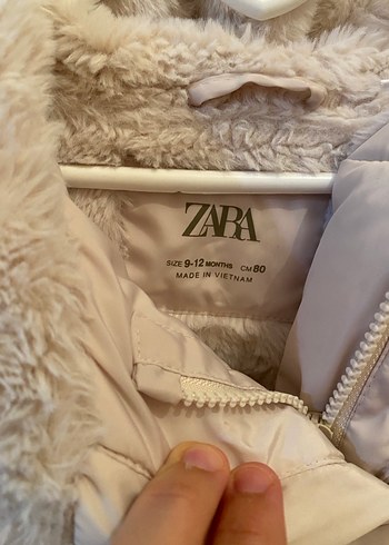 Zara Zara Kürklü Kapüşonlu Kız Çocuk Bej Mont