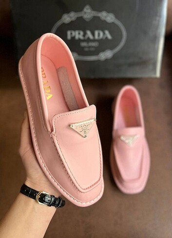 PRADA 