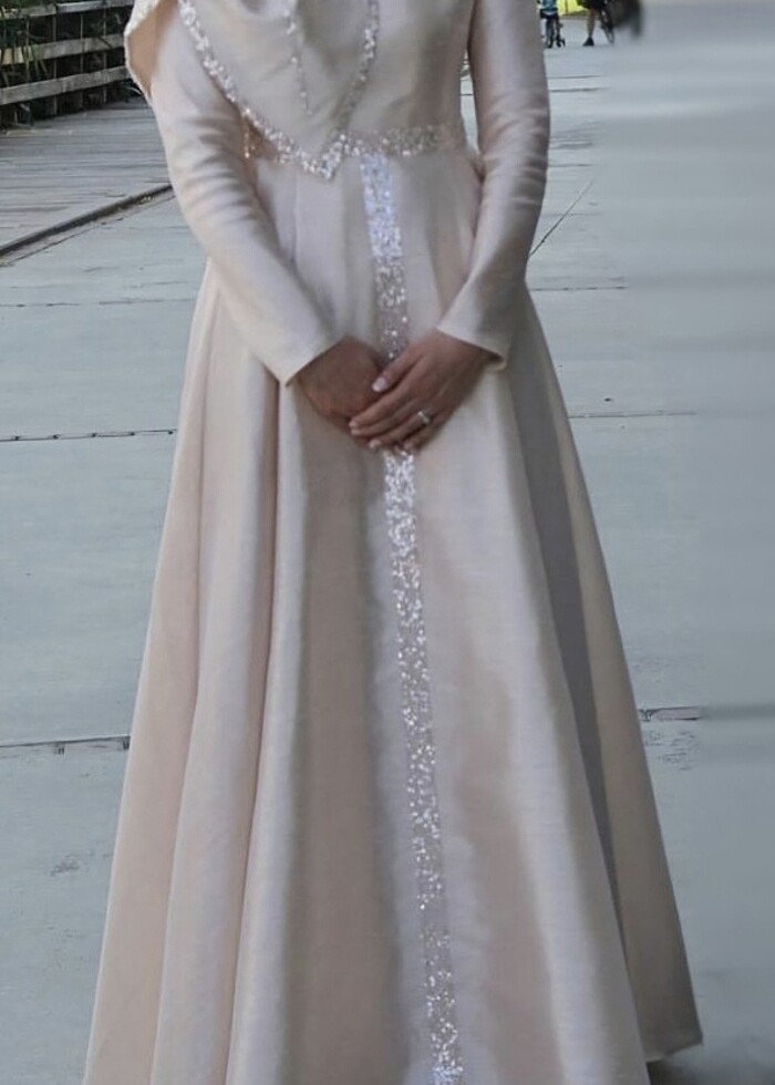 Krem tesettür abiye - Görsel 2