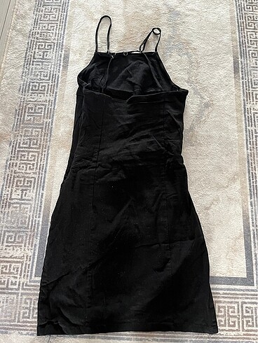 xs Beden Bershka elbise