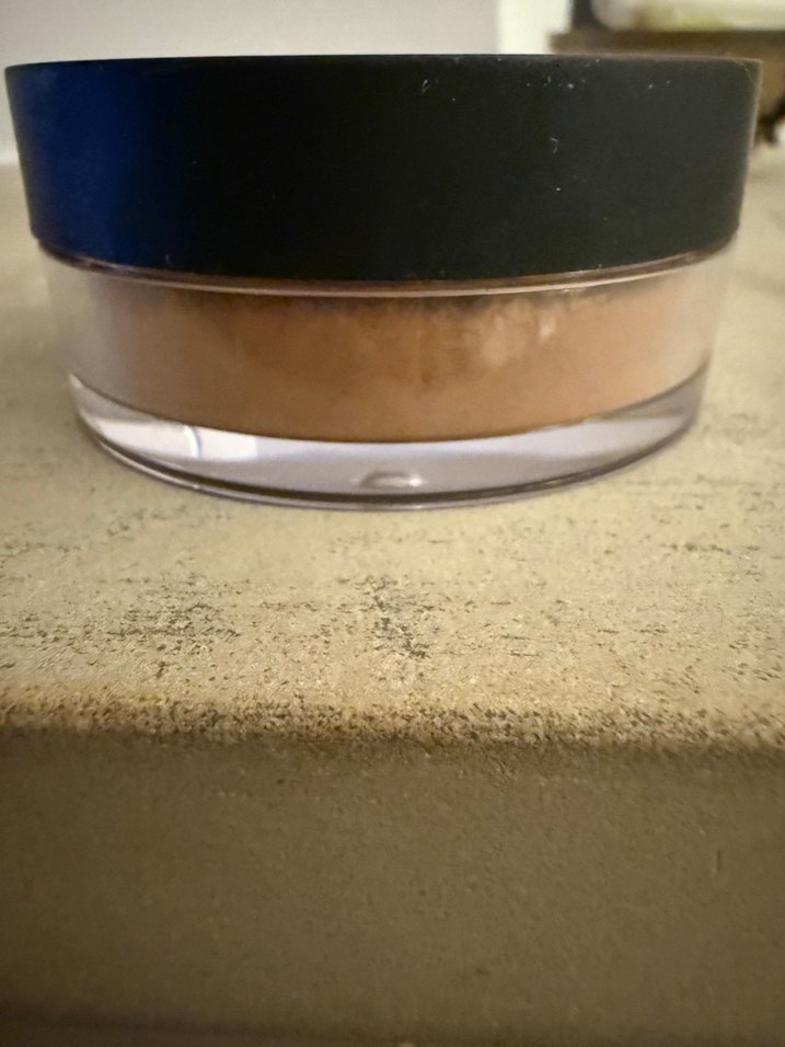 NARS Bej Pudra renk Heat sadece denedim renk bugday ve esmerlere - Görsel 3