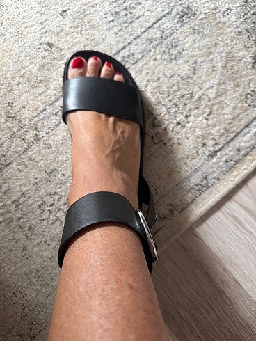 Zara sandalet