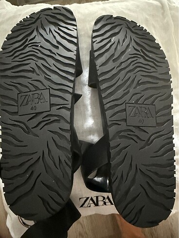 40 Beden siyah Renk Zara sandalet