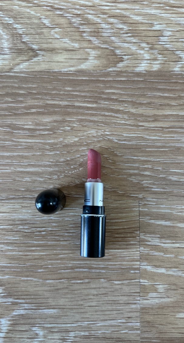 MAC Velvet Tedy ruj mini boy - Görsel 3