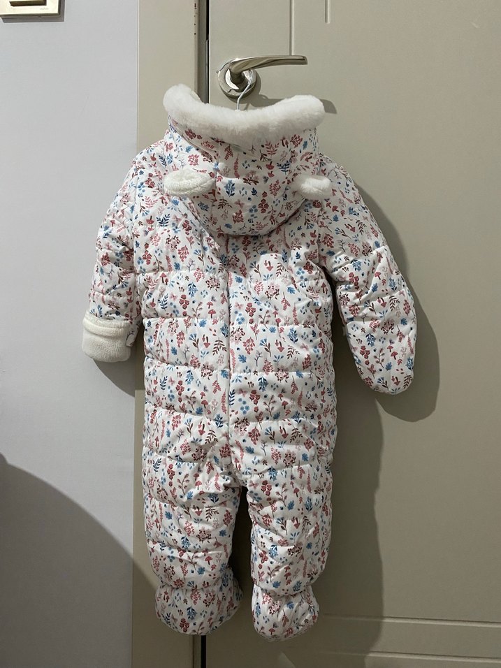 Kız Bebek Beyaz Desenli Kürklü Tulum - Görsel 2