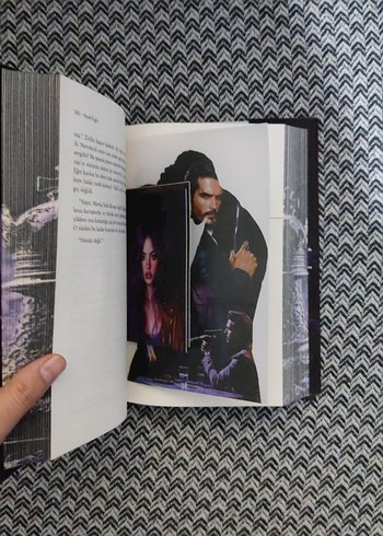 Aşk Oyunu - Aysel Ergün - Görsel 3