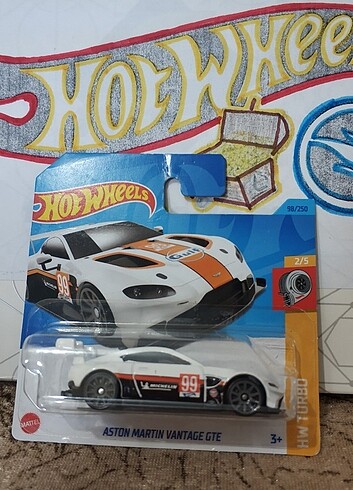 Aston Martin vantage GTR hot wheels oyuncak Model araba yarışı 