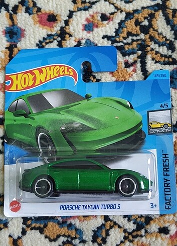 Hot wheels Porsche Taycan Turbo S hotwheels 