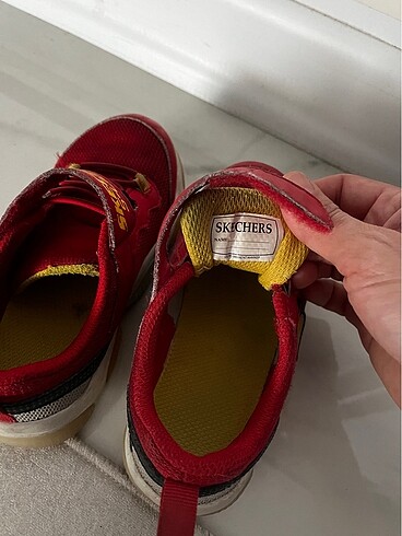 26 Beden Skechers erkek çocuk ayakkabı