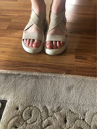 36 numara sandalet Marka muadilidir - Görsel 2