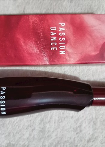 Avon Avon Passion Dance Kadın Parfümü 50 ml