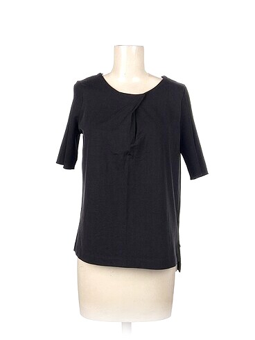 H&M Bluz %70 İndirimli.