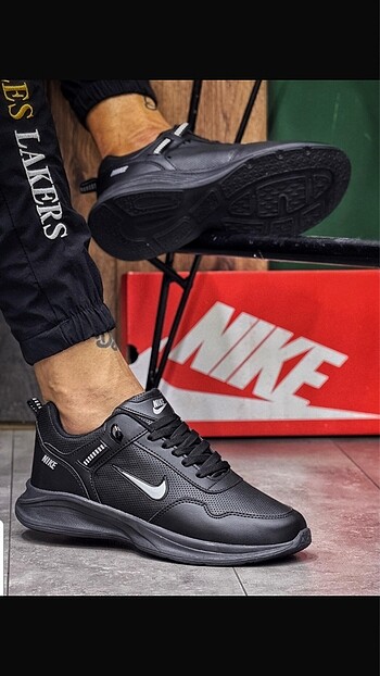 Nike spor ayakkabı