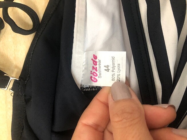44 Beden siyah Renk Mayo takım