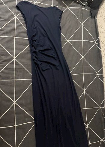 H&M Lacivert Maxi Sirt Detayli Elbise