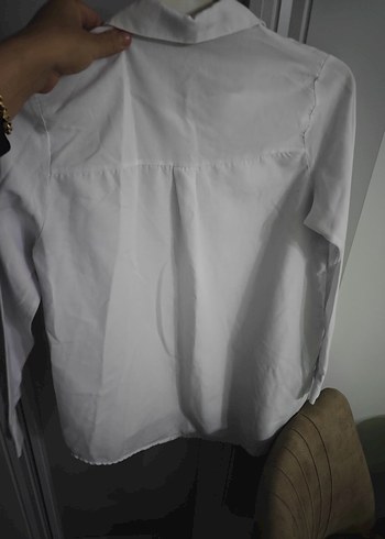 Düğmeli Beyaz Keten Kadın Gömlek - Görsel 3