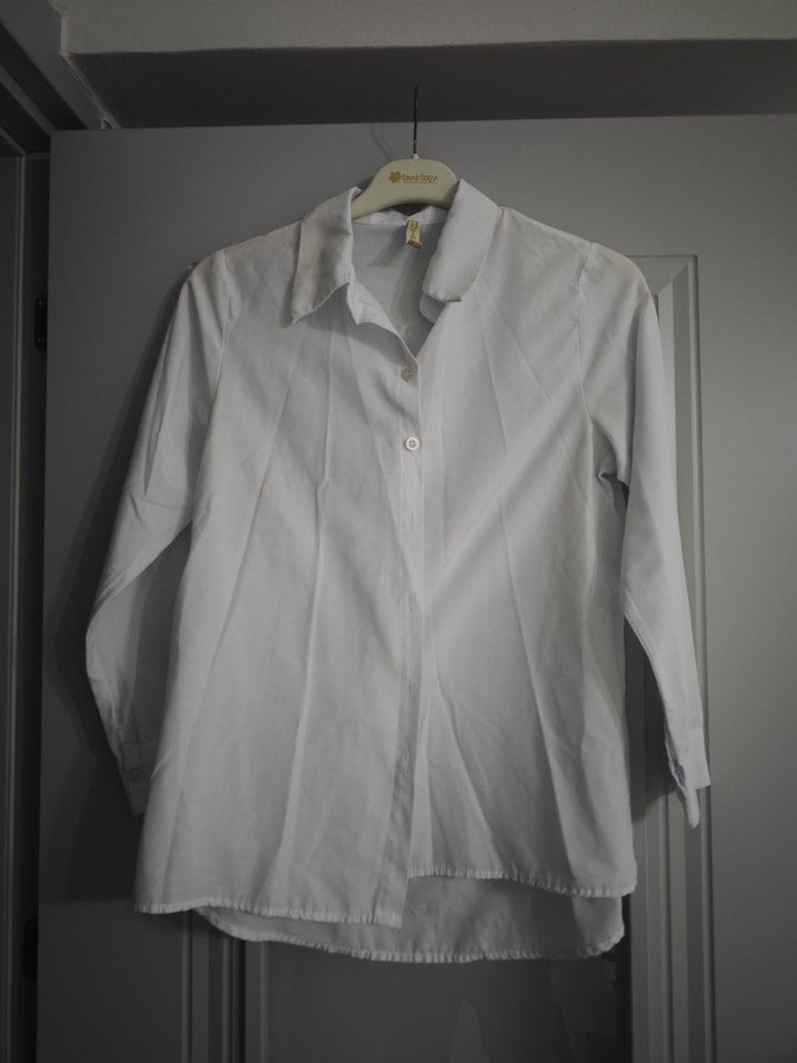 Beyaz pembe mavi gömlekler - Görsel 4