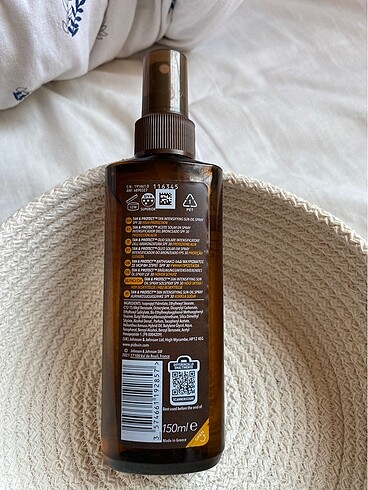 Avene Piz Buin Tan and Protect Sun oilspray SF30 150 ml