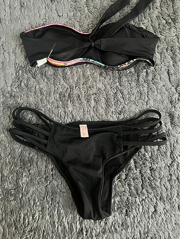 Penti Penti bikini takimi