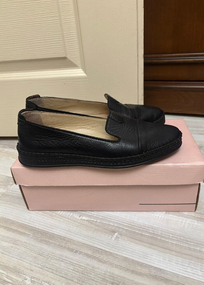 Hakiki deri siyah kadın ayakkabı  - Görsel 2