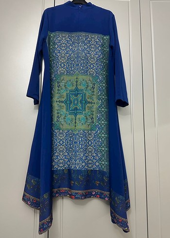 Uzun Kollu Mavi Nakışlı Kadın Tunik - Görsel 3