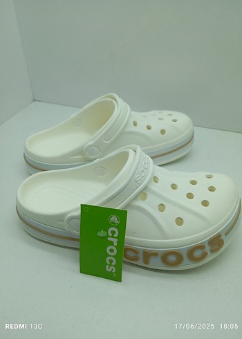Crocs Beyaz Kadın Terlikler Velcro Bantlı