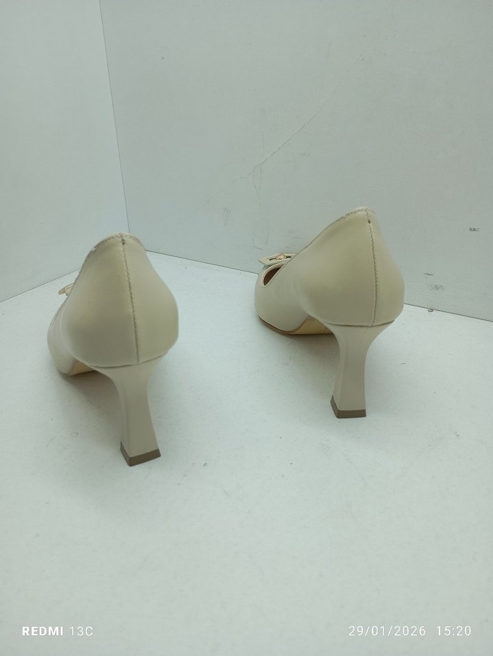 Klasik Bej Tokalı Stiletto - Görsel 3