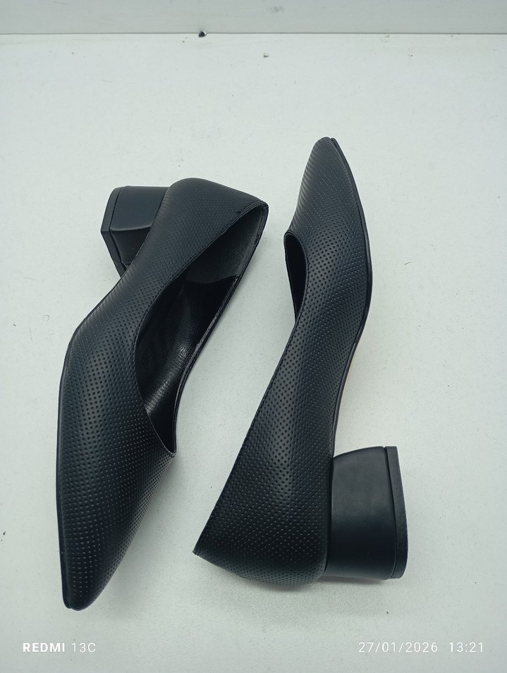 Siyah Yılan Desenli Kadın Topuklu Ayakkabı - Görsel 4