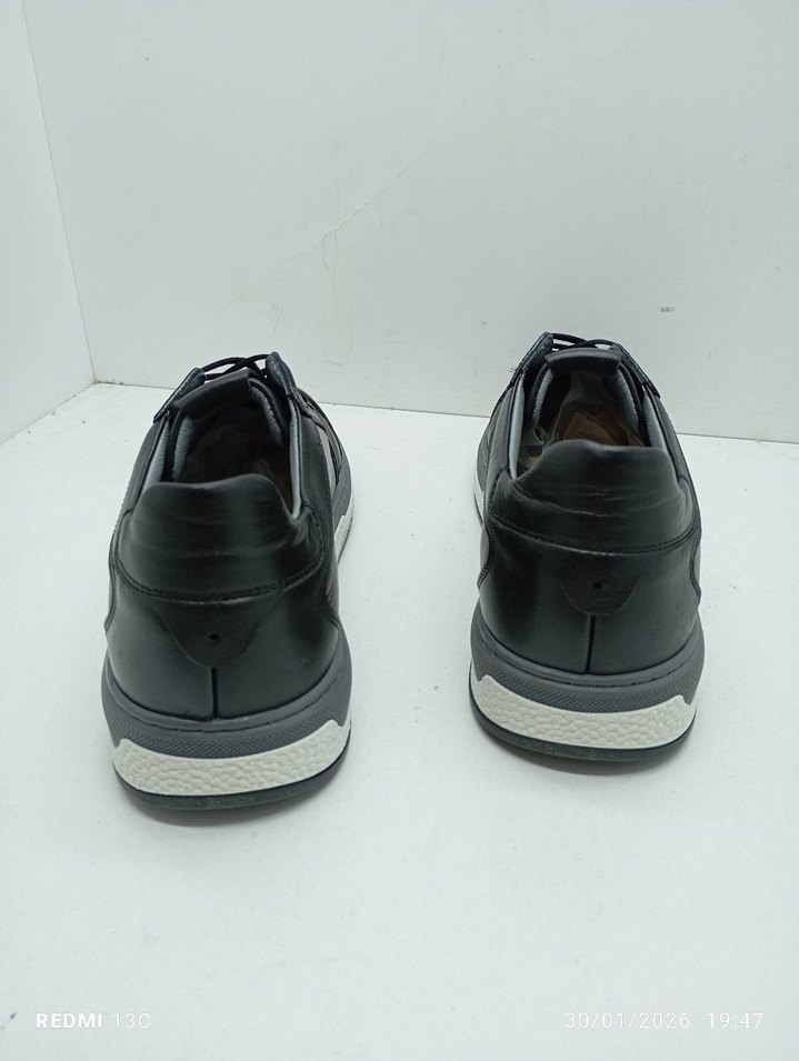 Hakiki Deri Siyah Bağcıklı Erkek Spor Ayakkabı - Görsel 5