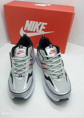 Nike Beyaz Gri Erkek  Spor Ayakkabı - Görsel 4