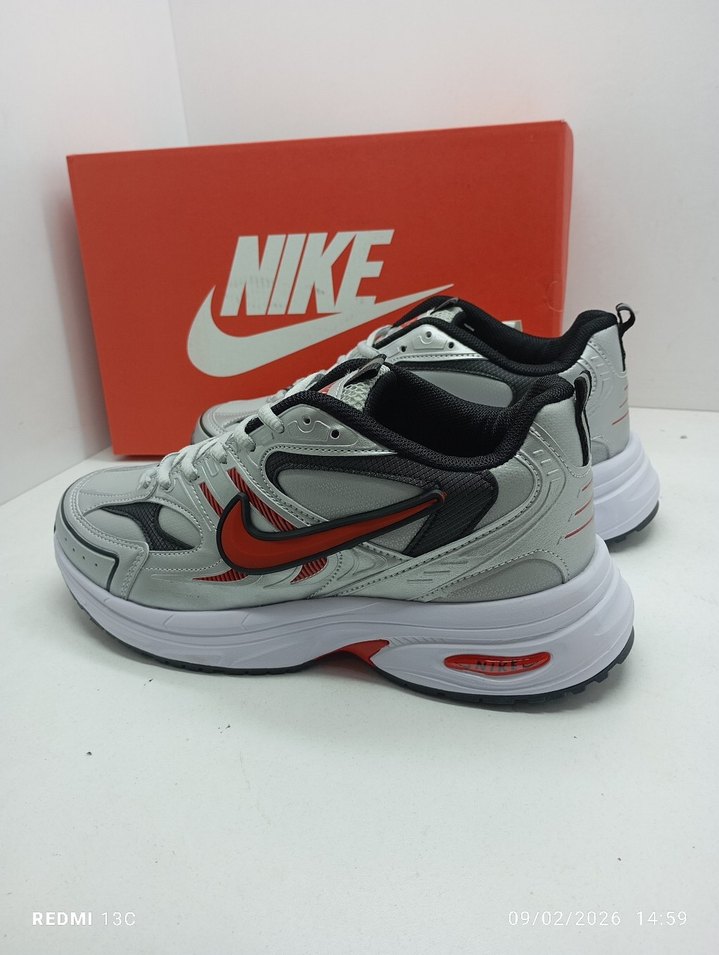 Nike Beyaz Gri Erkek  Spor Ayakkabı - Görsel 5