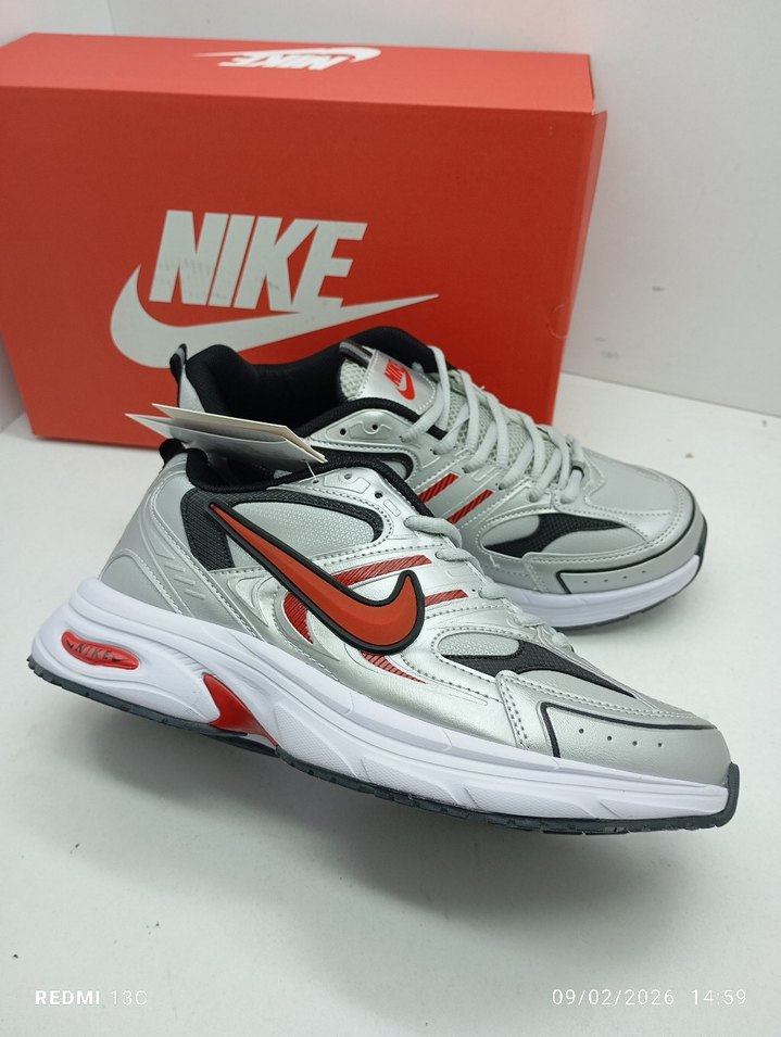 Gri Nike Spor Erkek  Sneakers - Görsel 2