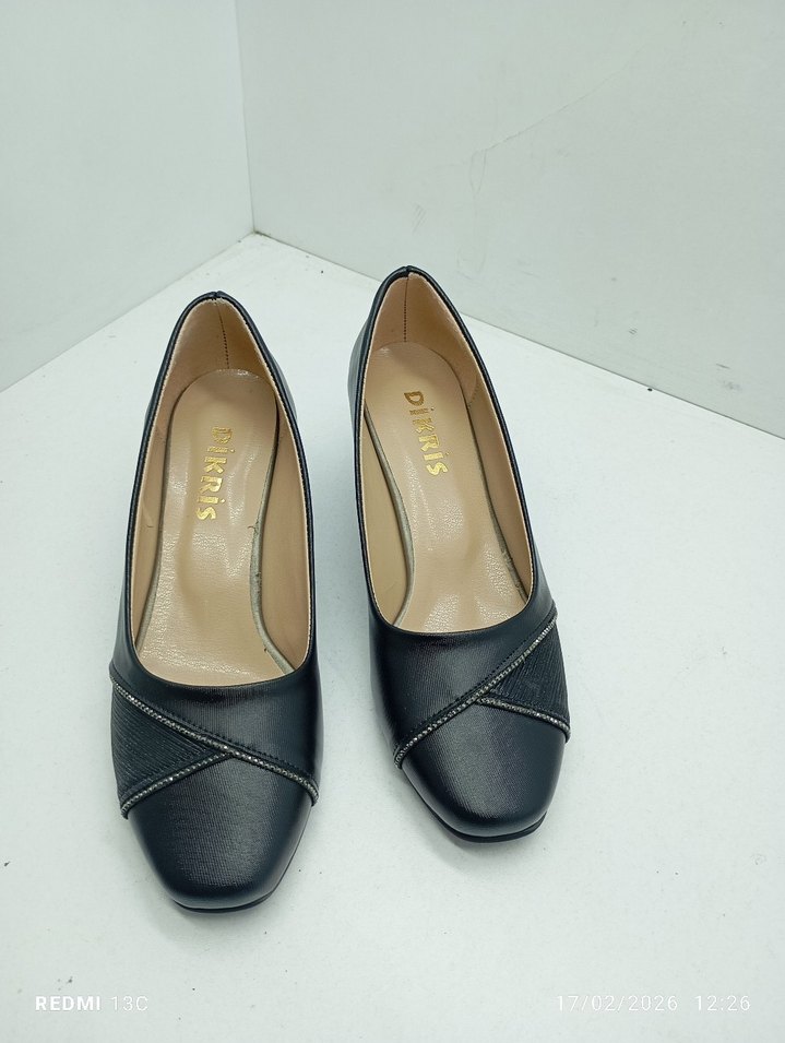 Siyah Kadın Klasik Topuklu Ayakkabı - Görsel 5