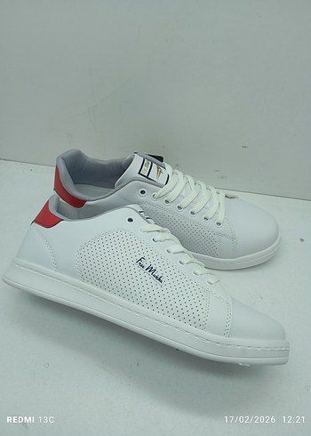 Erkek Beyaz Spor Ayakkabı Laced Model - Görsel 2