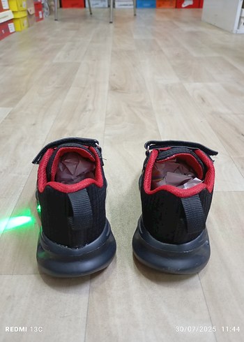 28 Beden siyah Renk Renkli Erkek Çocuk Spor Ayakkabı Velcro
