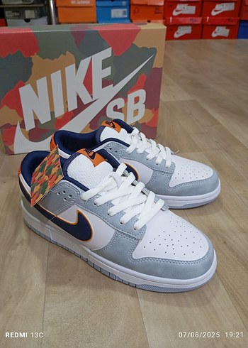 Nike Nike SB Gri Bağcıklı Spor Ayakkabı